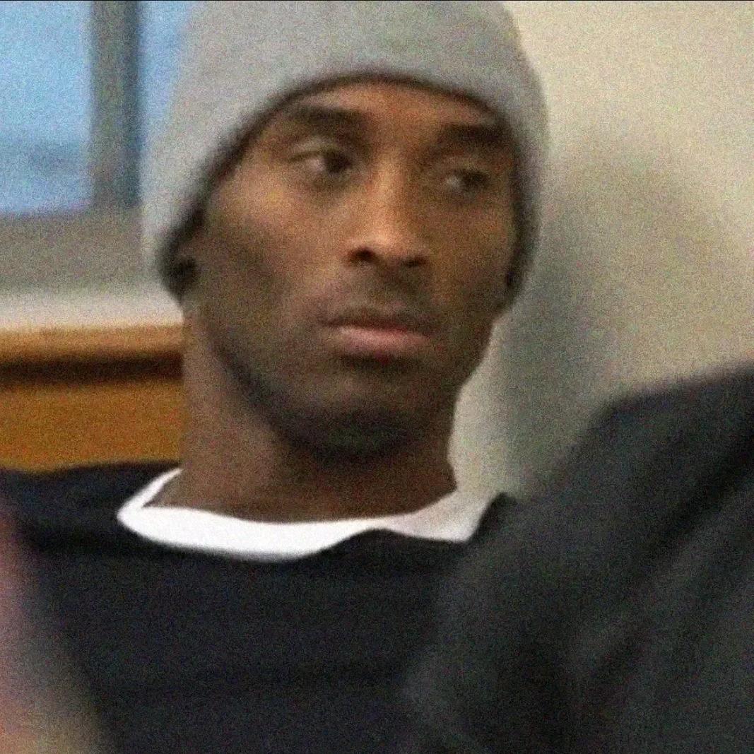 阿榮🏀ㅤㅤㅤㅤㅤㅤㅤㅤㅤㅤㅤㅤㅤㅤㅤㅤ