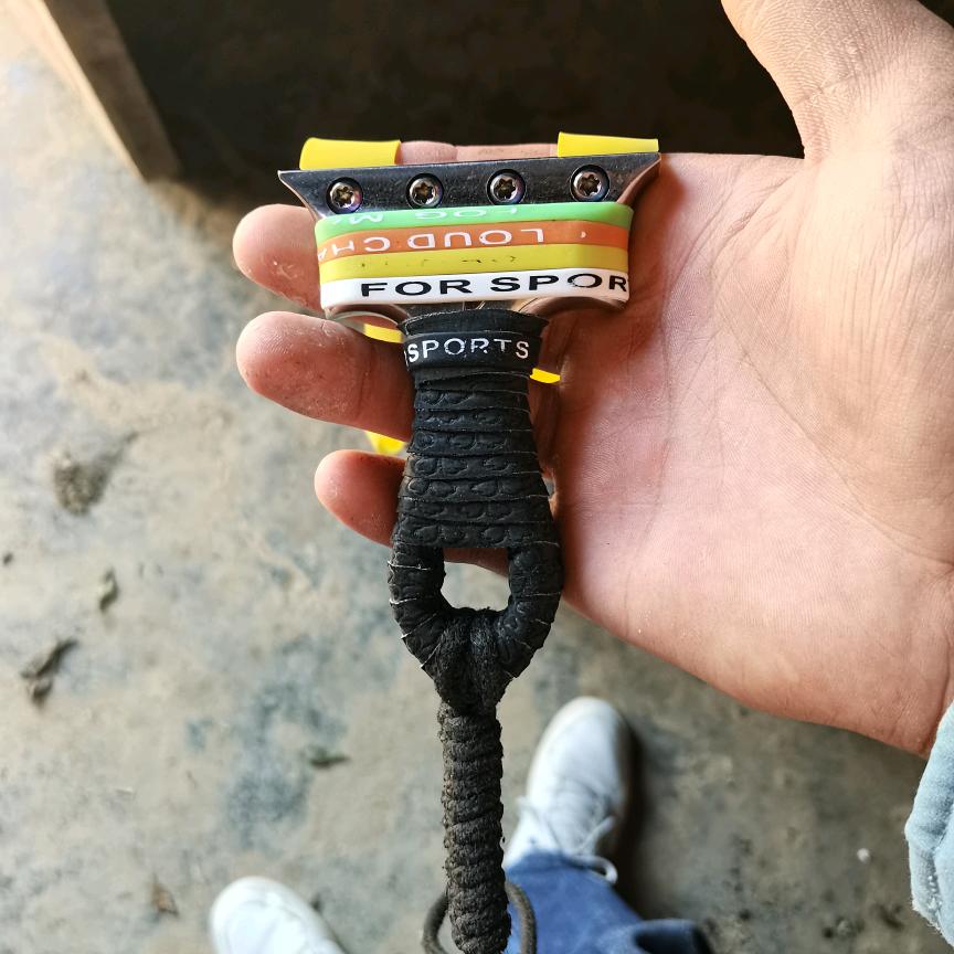 皖H 弓务员