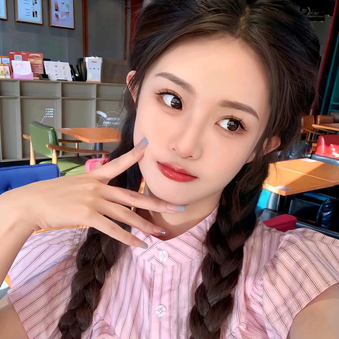 小杨杨美妆