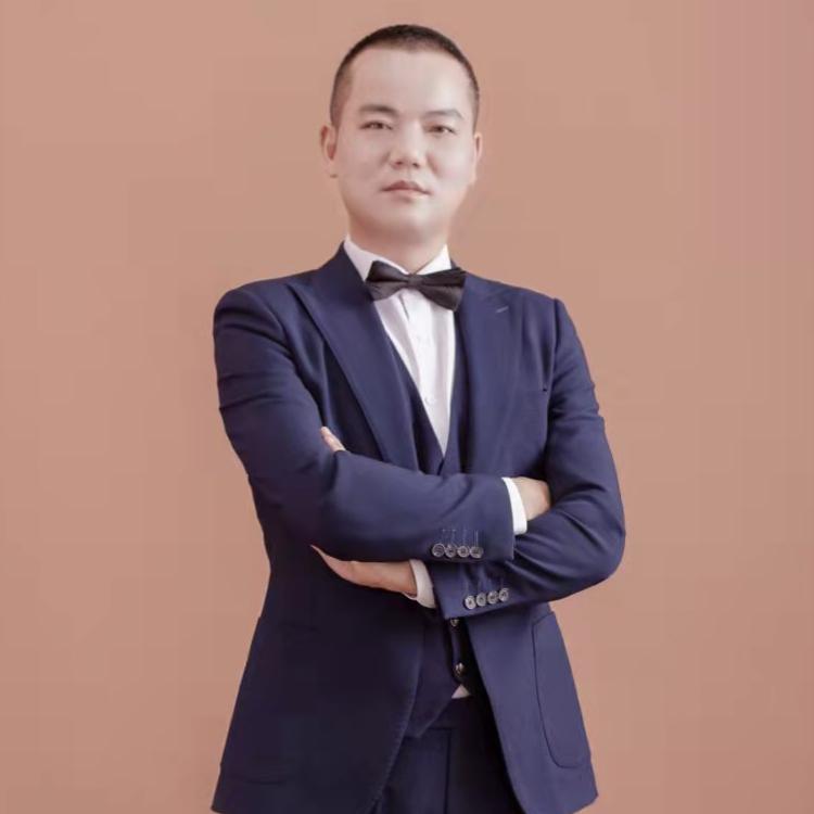 湖北爱博 罗仕斌
