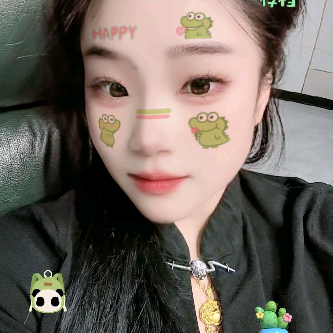 余家小姐姐