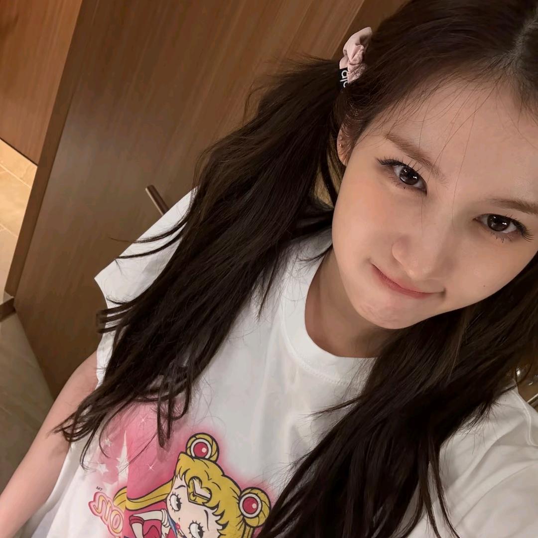 嘤嘤大王👑