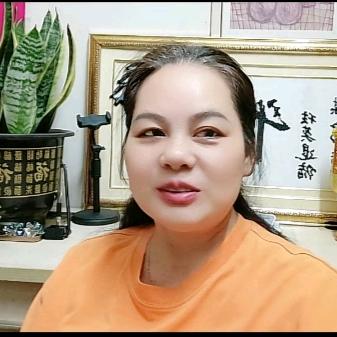 桂花姐穿搭