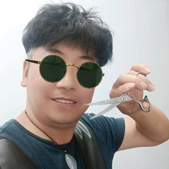 阿伟《造型设计》