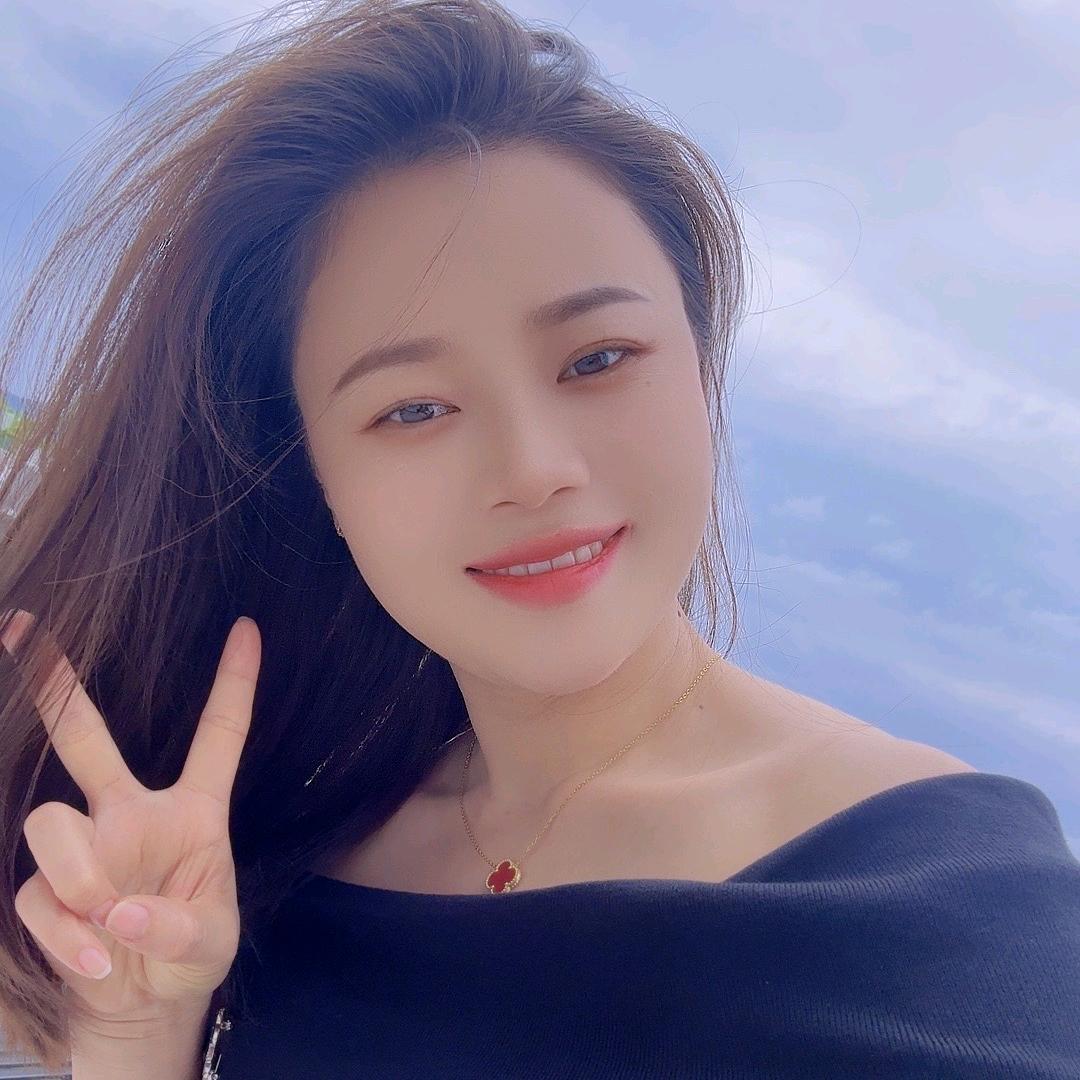 义乌市俊朗二手车经纪有限公司