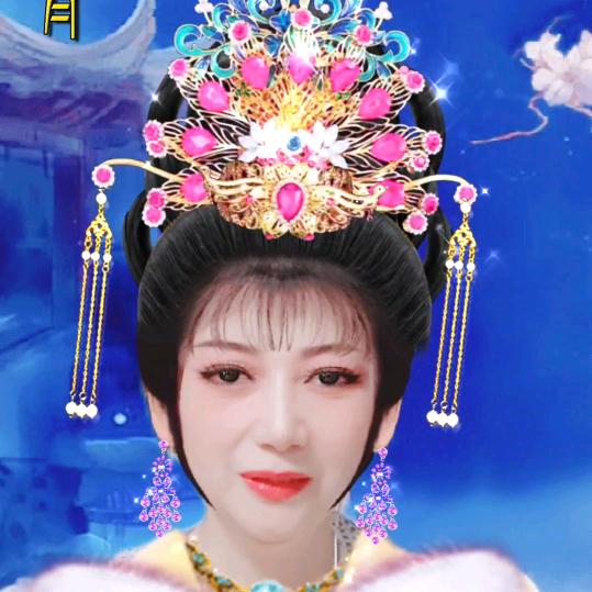 快乐的小天娥(晚上七点一十五开播)