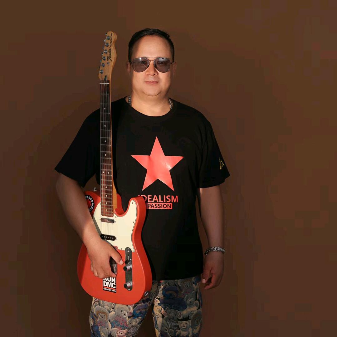 东津世纪城一鸣吉他音乐创作工作室