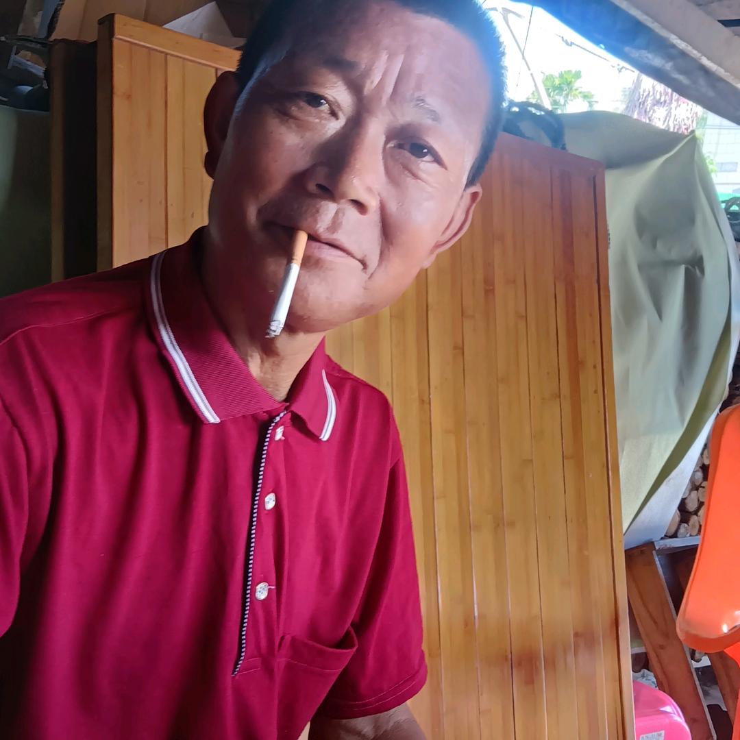唱歌主播