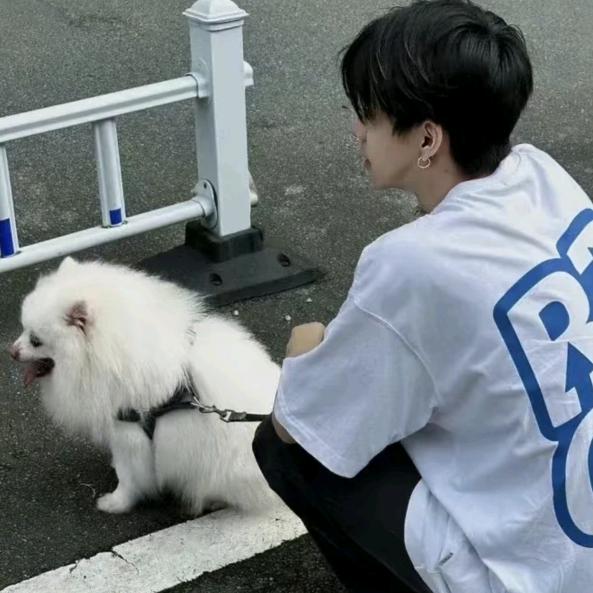 等