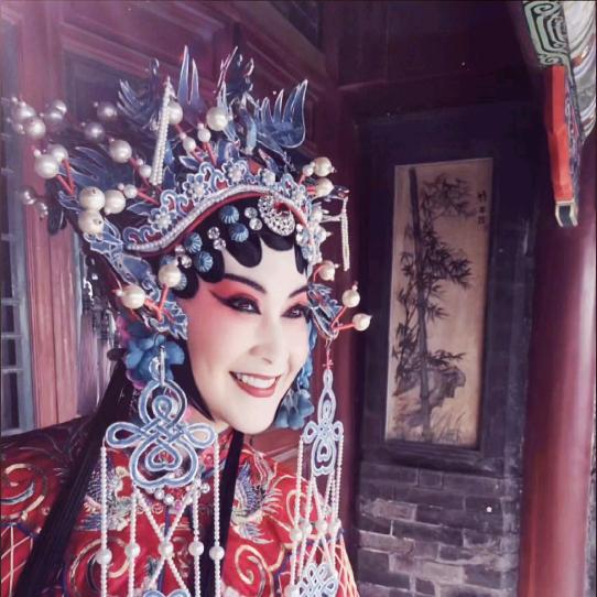 轻舞飞扬