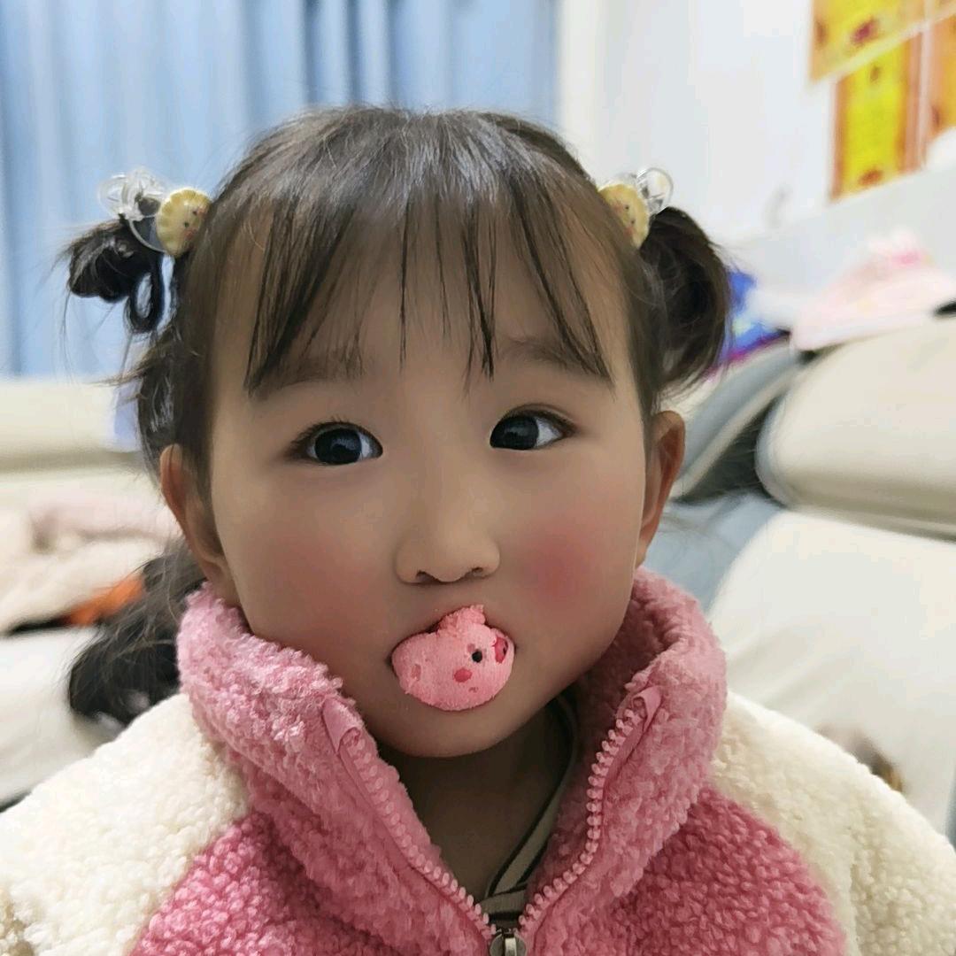 妍妍🦁☀️⁵¹¹⁴🏓