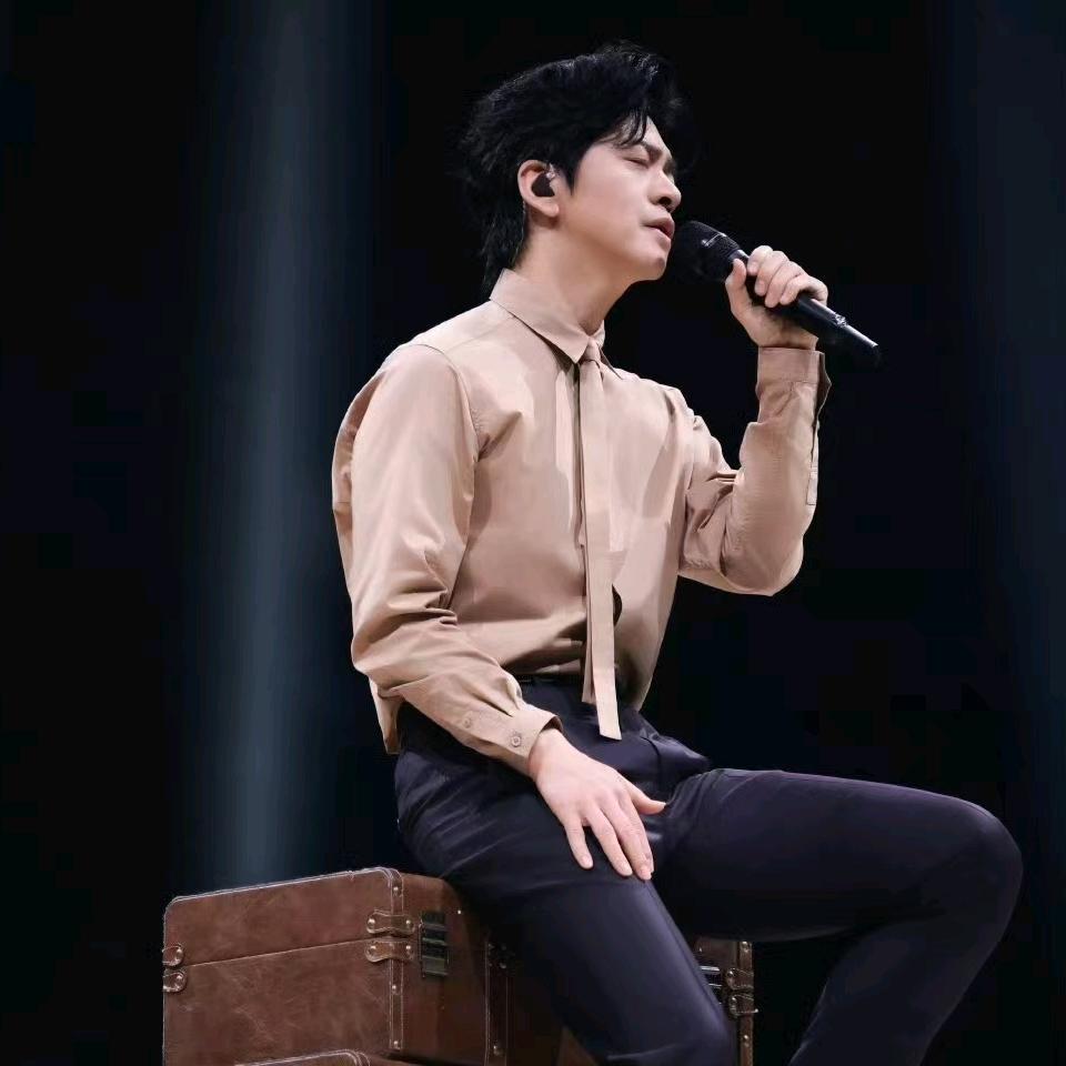 等我遇见李