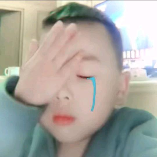 忧郁男神