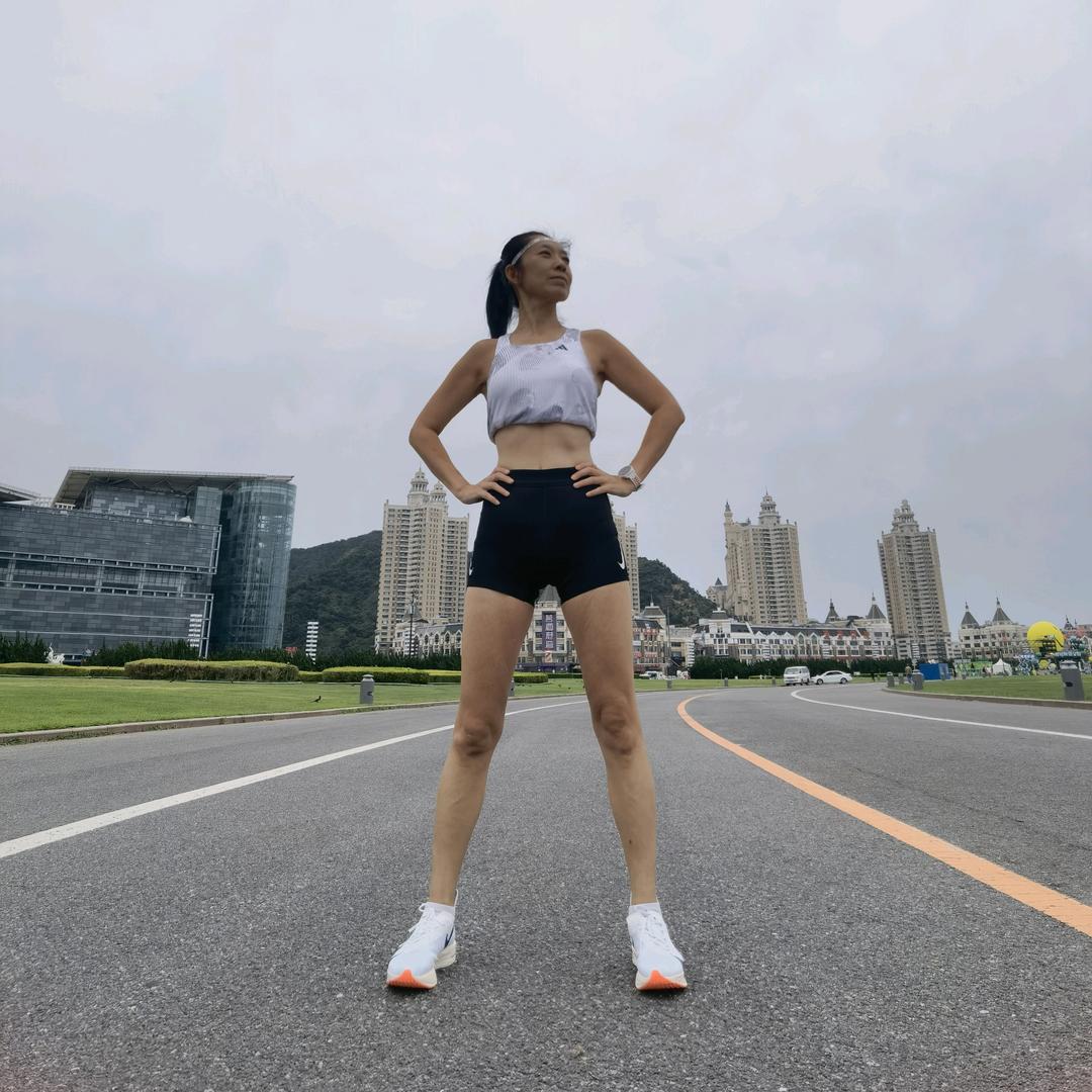 在路上（腿精）