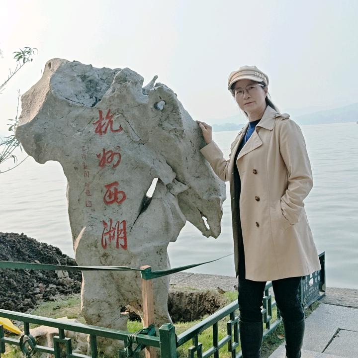 秋雨*吴姐