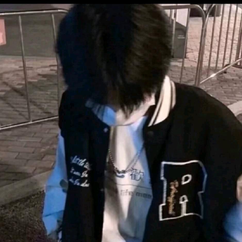 ,