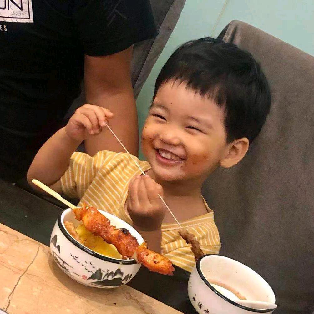 猪小希美食