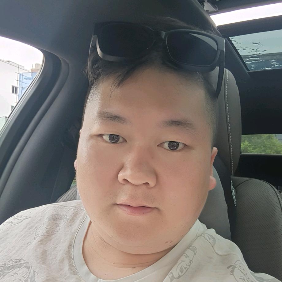 曲靖小胖😎