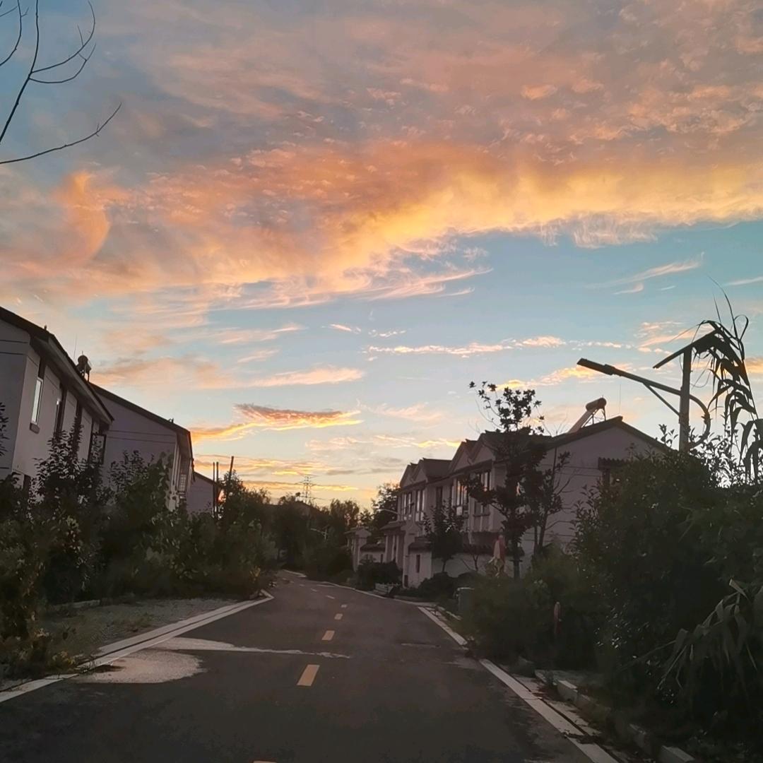 家有俩宝，明天更好👗