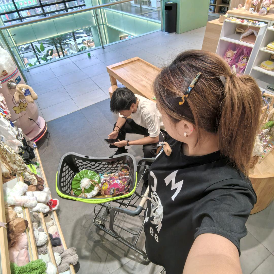 皮皮小妞儿.