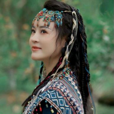 吉吉阿果小丁猫(ღ˘⌣˘ღ)