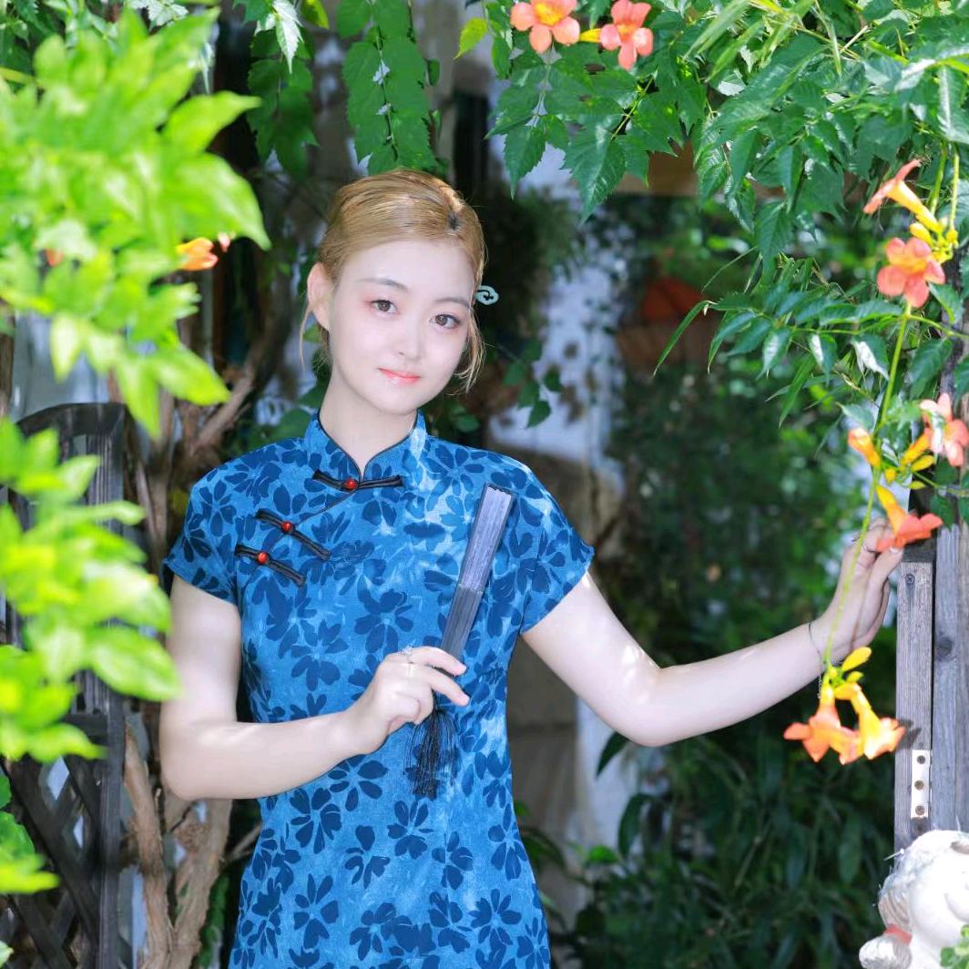 一只小白