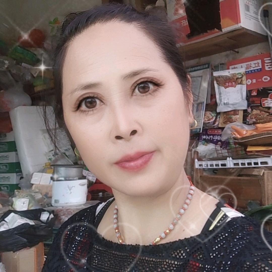 秀兰副食何琴妹副食店欢迎大家光临❤️