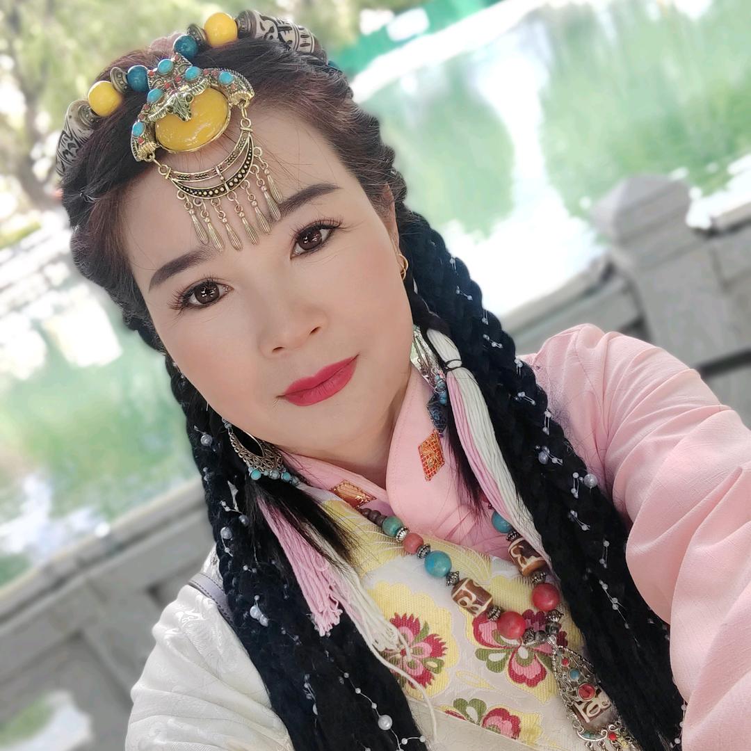 丽丽