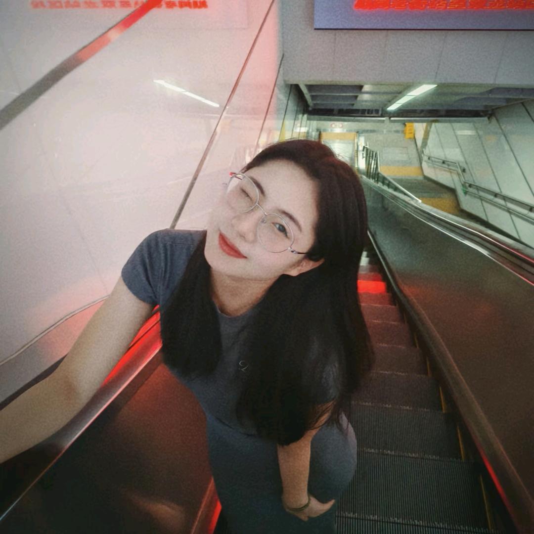 烤肠姐姐🧍‍♀️