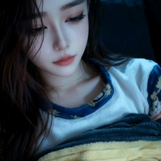 胡小姐ƪ(˘⌣˘)ʃ优雅