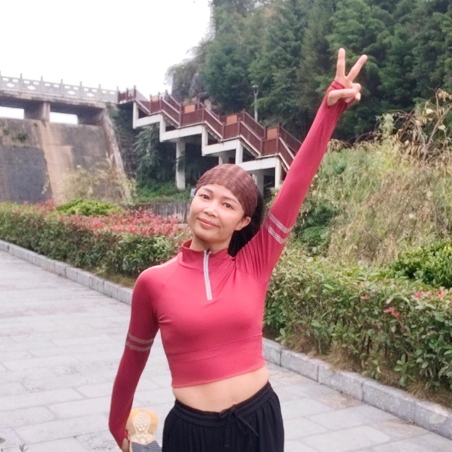 憨憨姐——（晚9点9分首播）