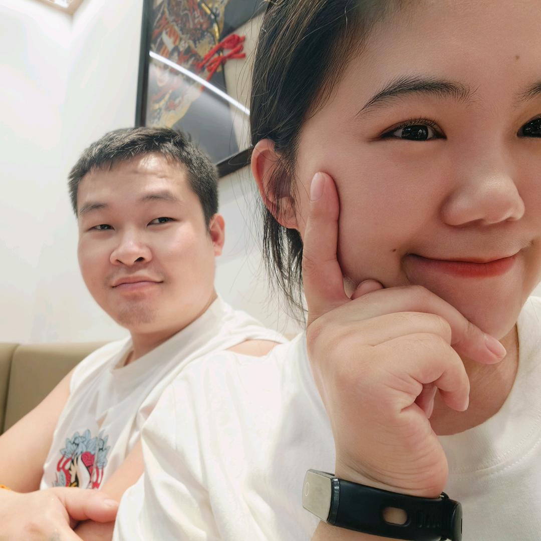 小邓子夫妻日常