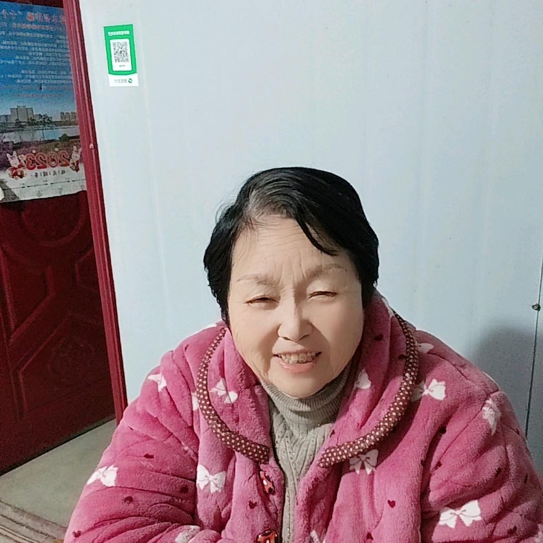 颜光英