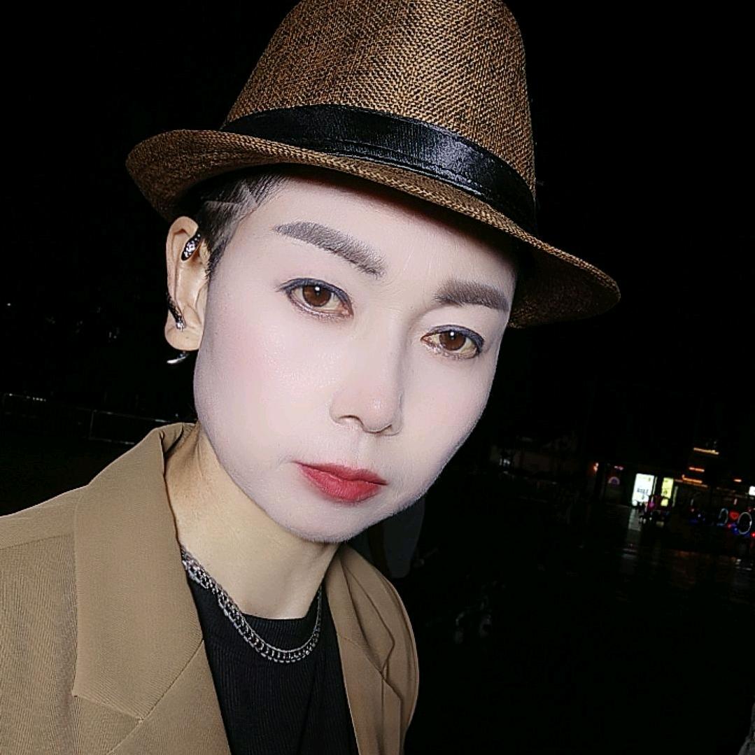 谷城哥姐