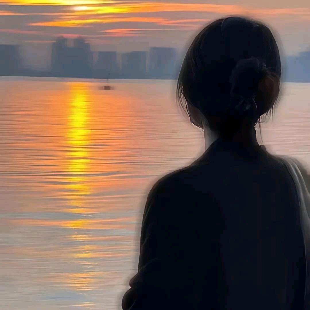 半世琉璃╮