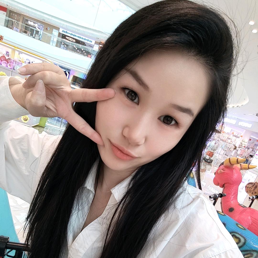 演员英子