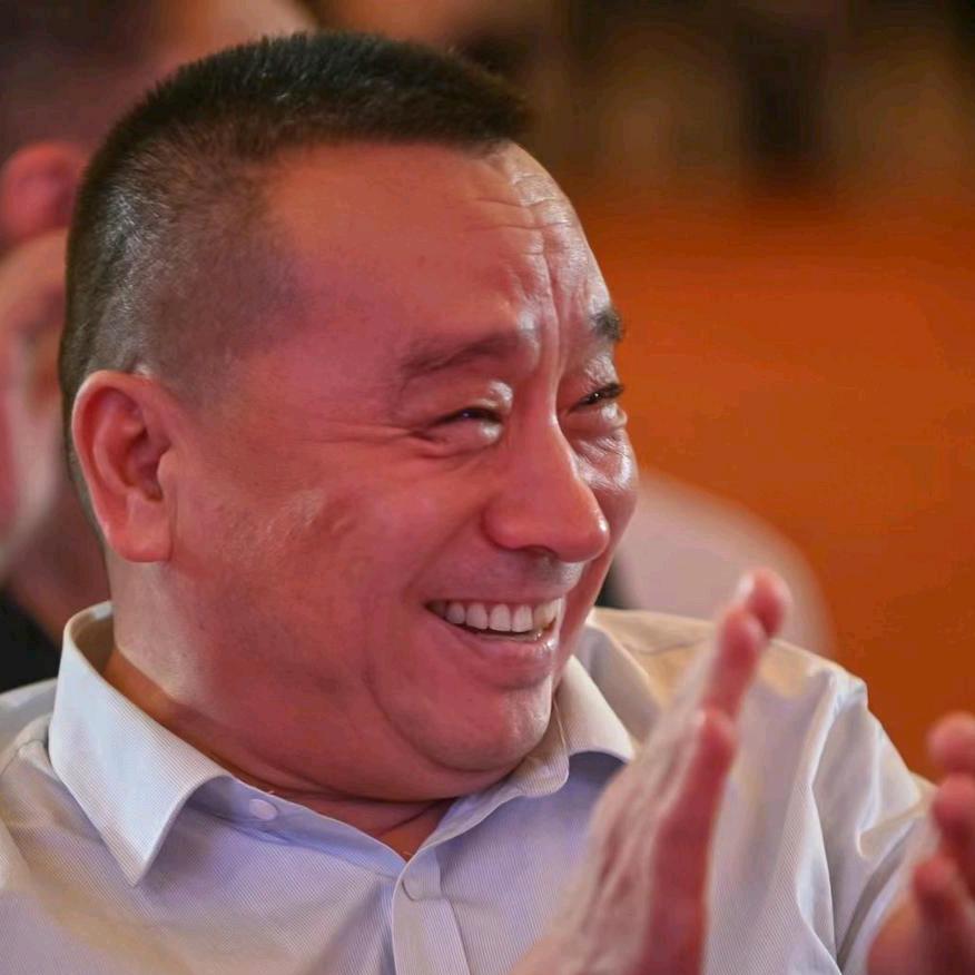 朗陵罐酒公司董事长根哥
