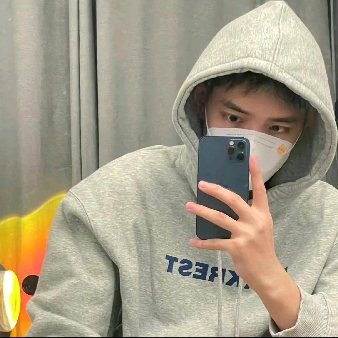 阿飞爱唱歌🎤