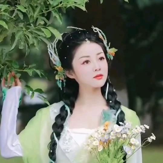 13屹琳子莹🍎