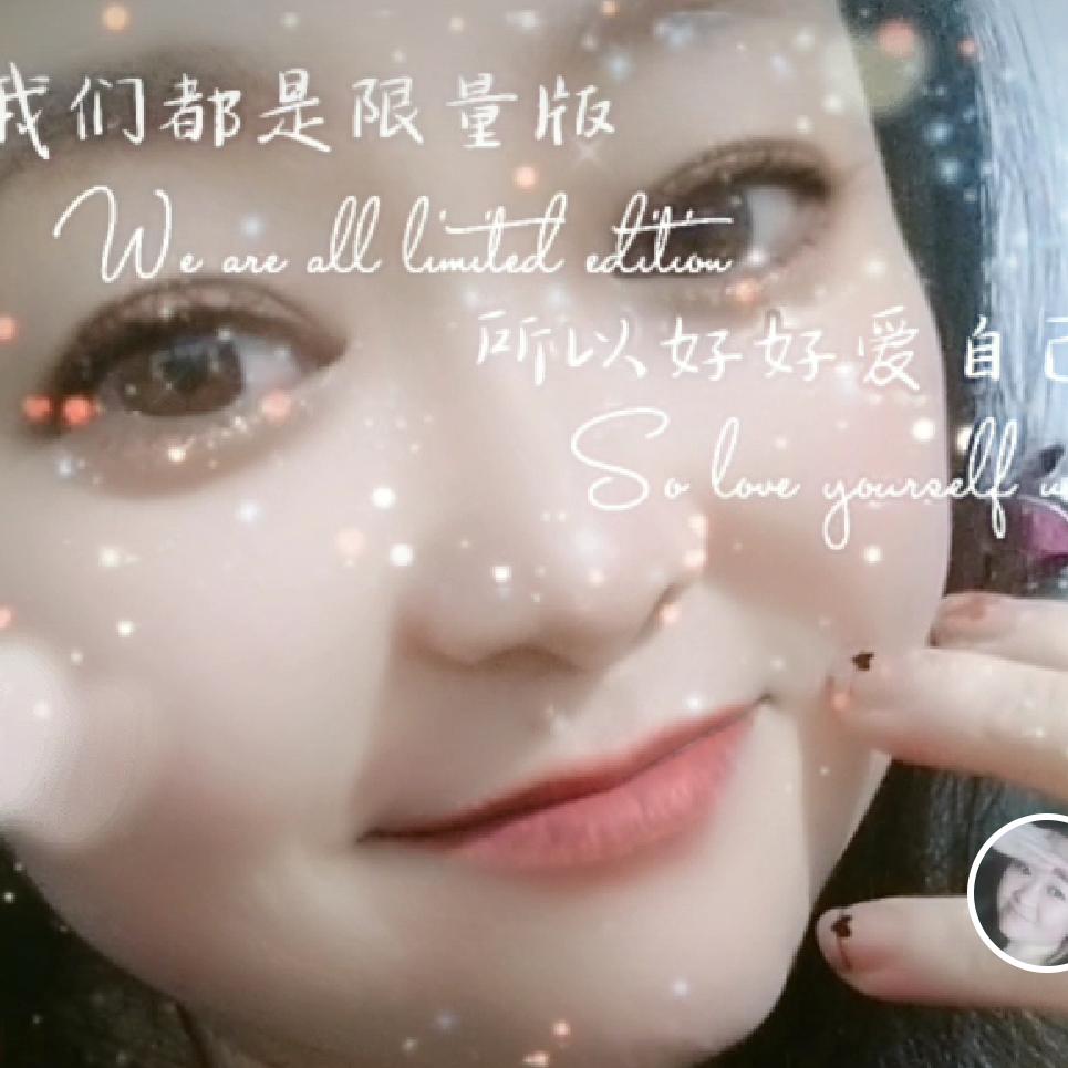 雄鹰展翅