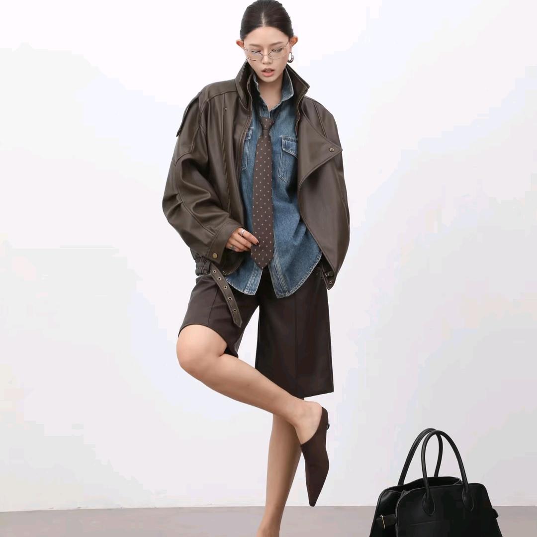 李啊骄