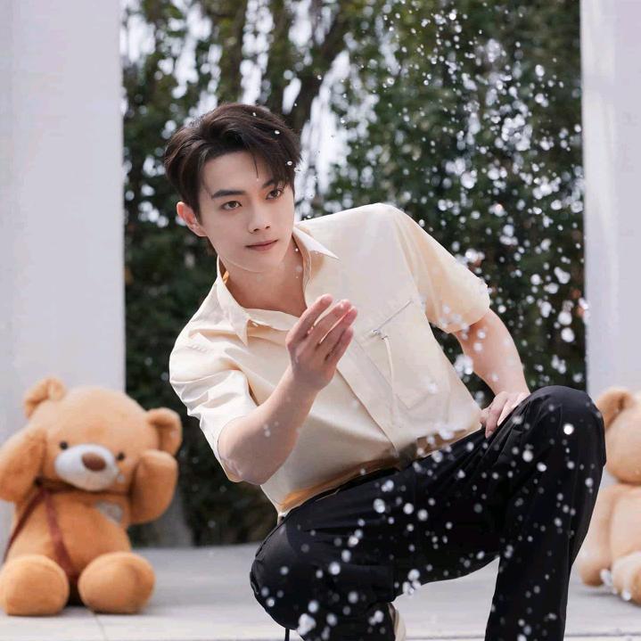 🥀平淡如水🥀