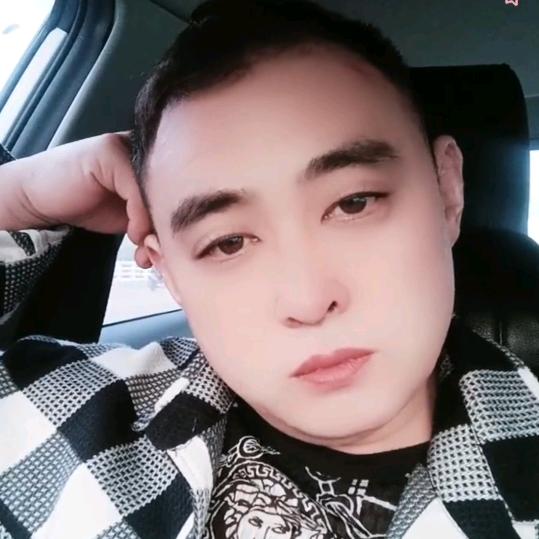 🚶浓烟🚬伴酒🍷🍶♏