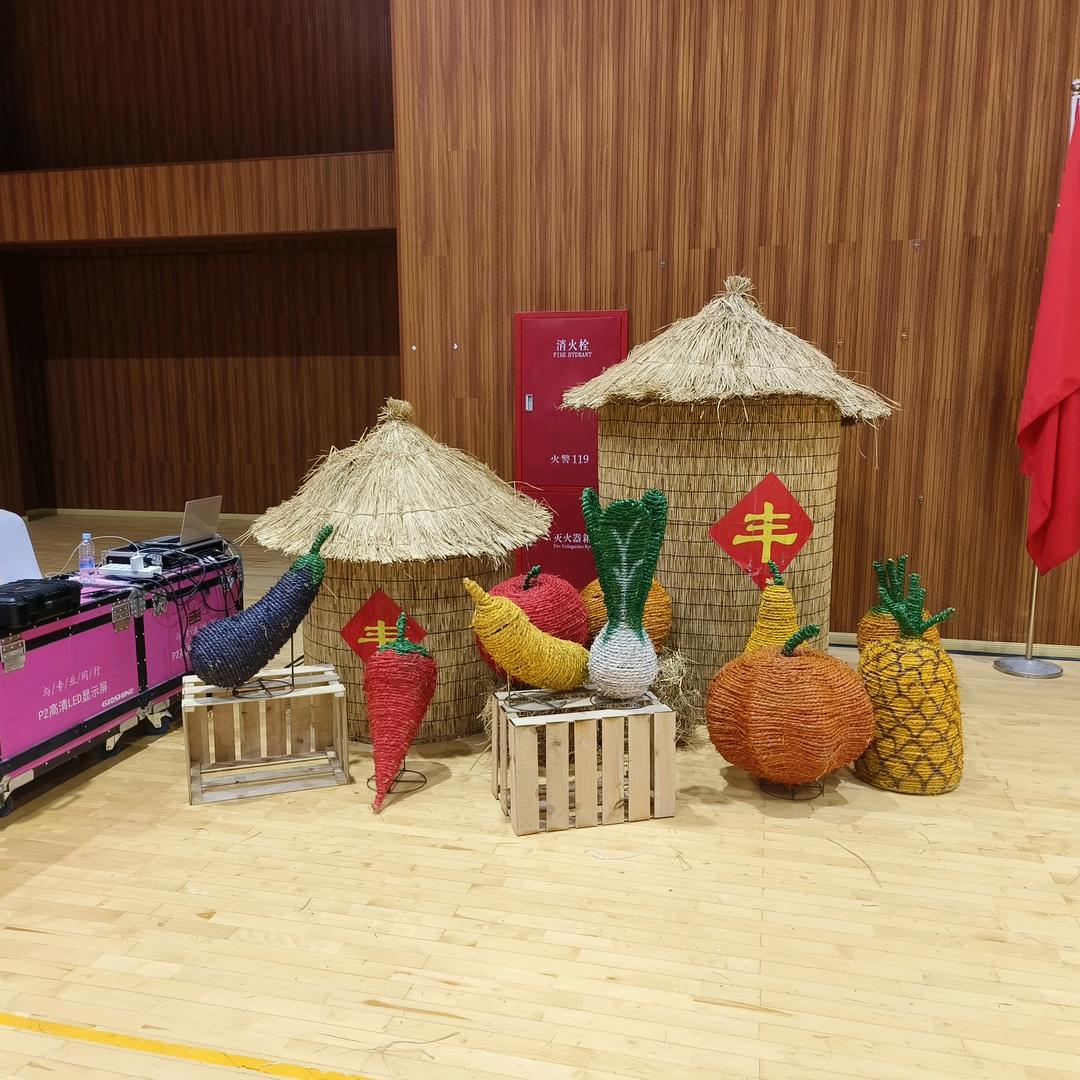 黑暗中独自前行的