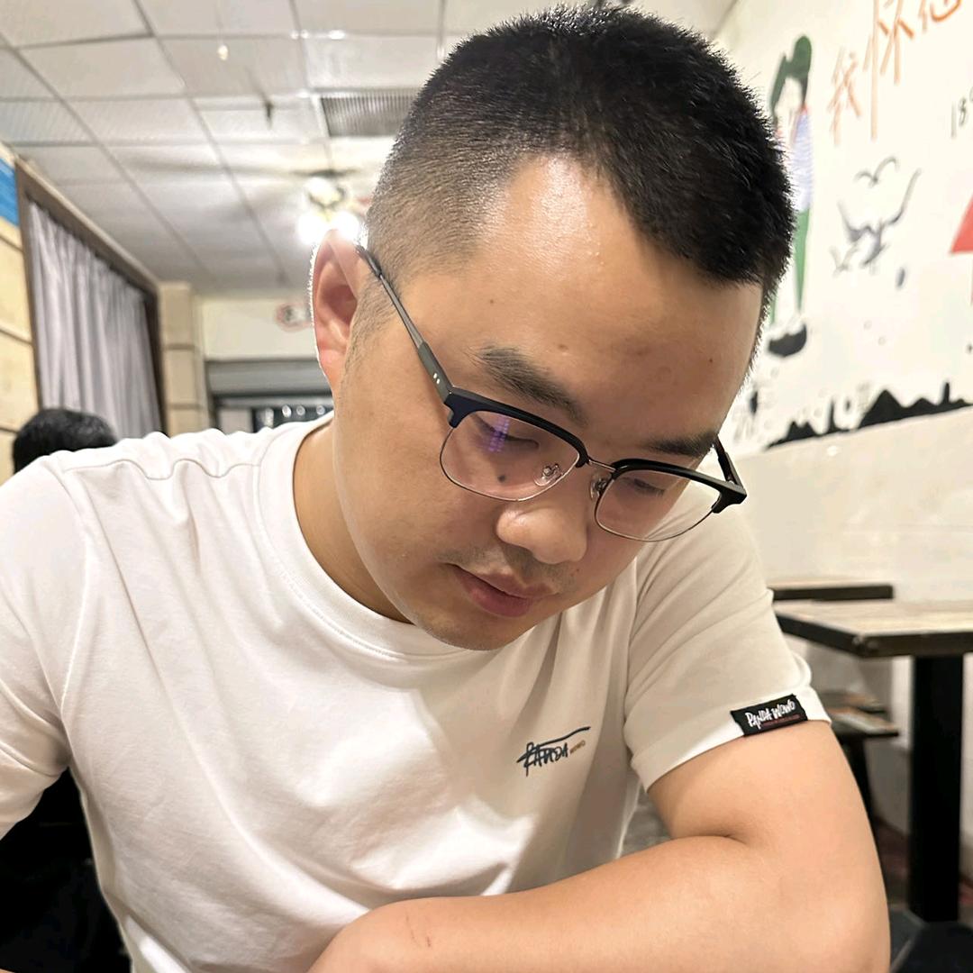 农村小伙子