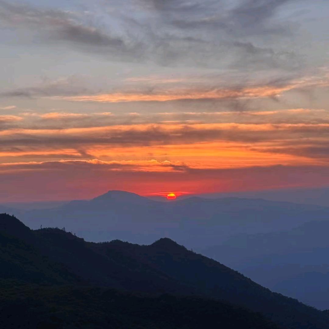 云海露营（滑雪）～～石头