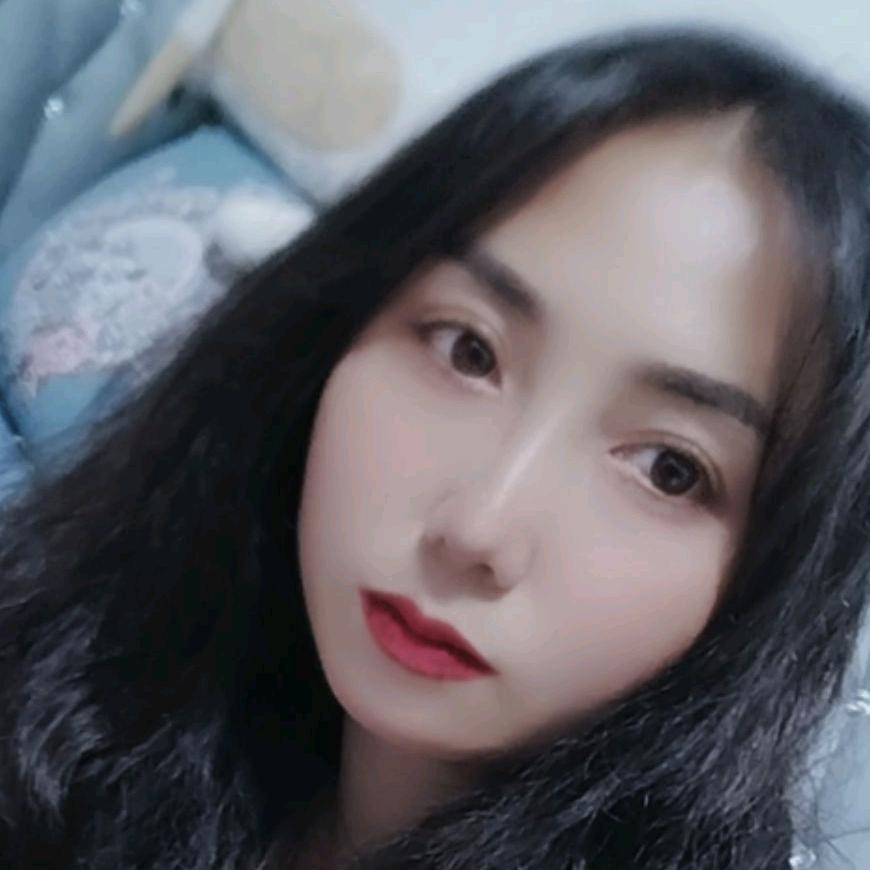 魏((艳丽雪江))（勿连赞谢谢）