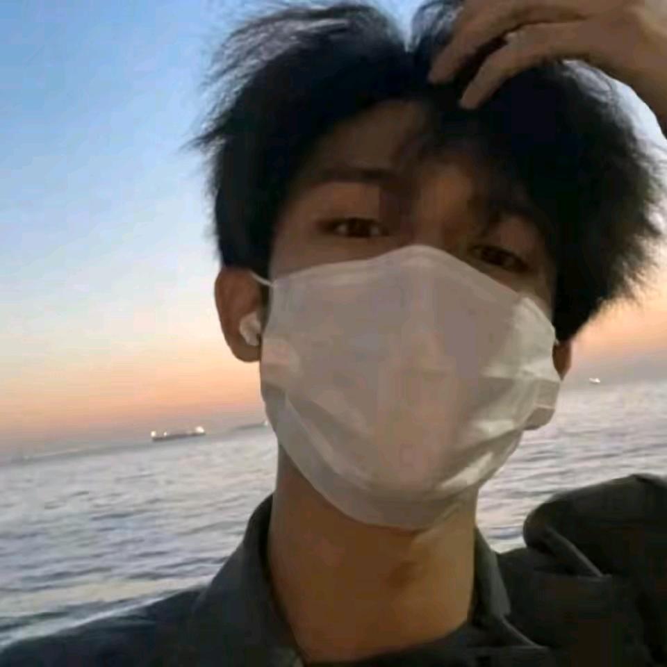 小猫大王 ^ ︿ ^