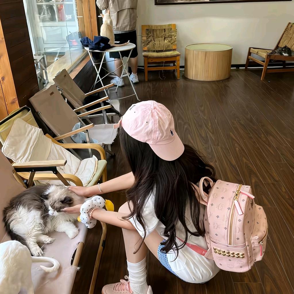不是齐刘海