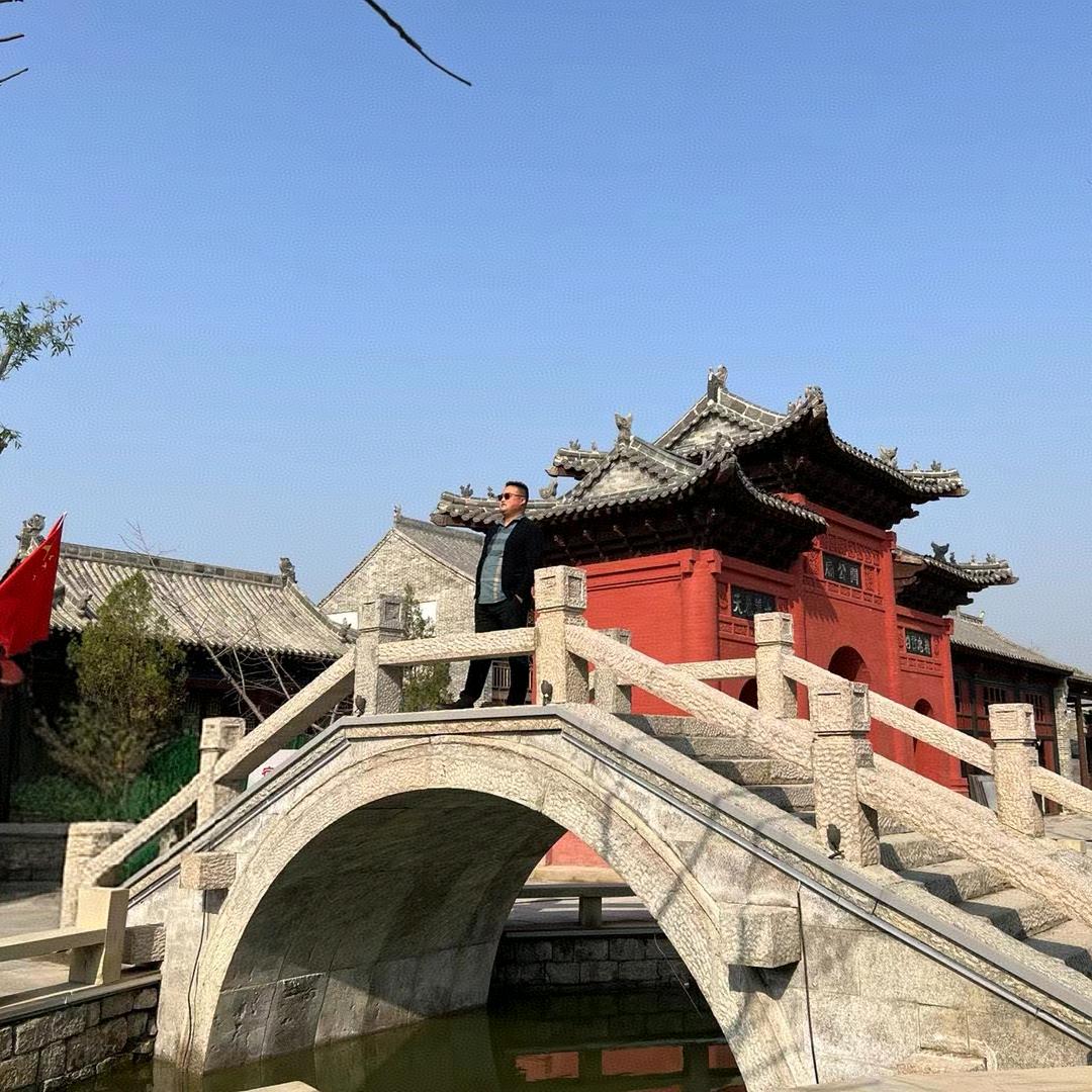 擒贼先擒王先生